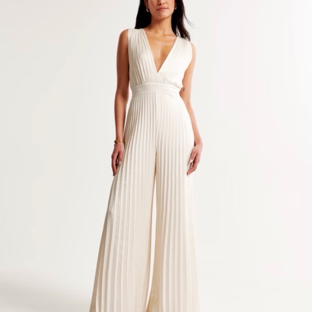 Elegant Cream Jumpsuit